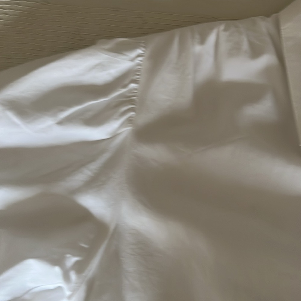 Exspress Cropped White Button Down Shirt - Picture 11 of 11